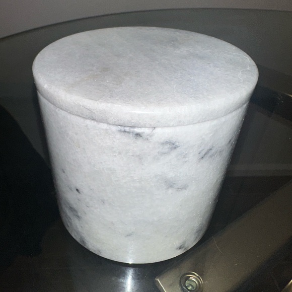 Marble Storage Container - Picture 4 of 7